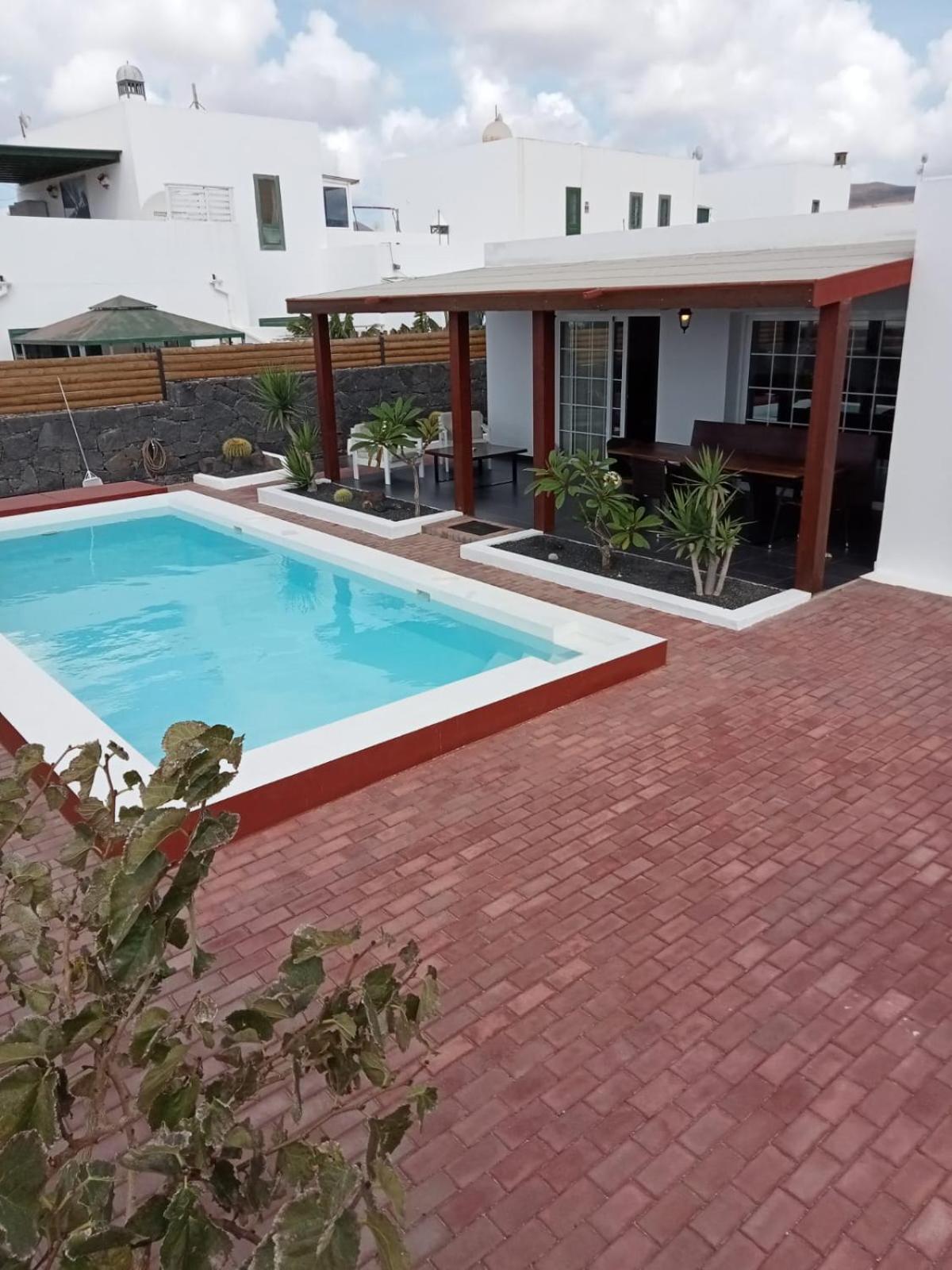 Villa Pol Lanzarote Puerto Calero Kültér fotó