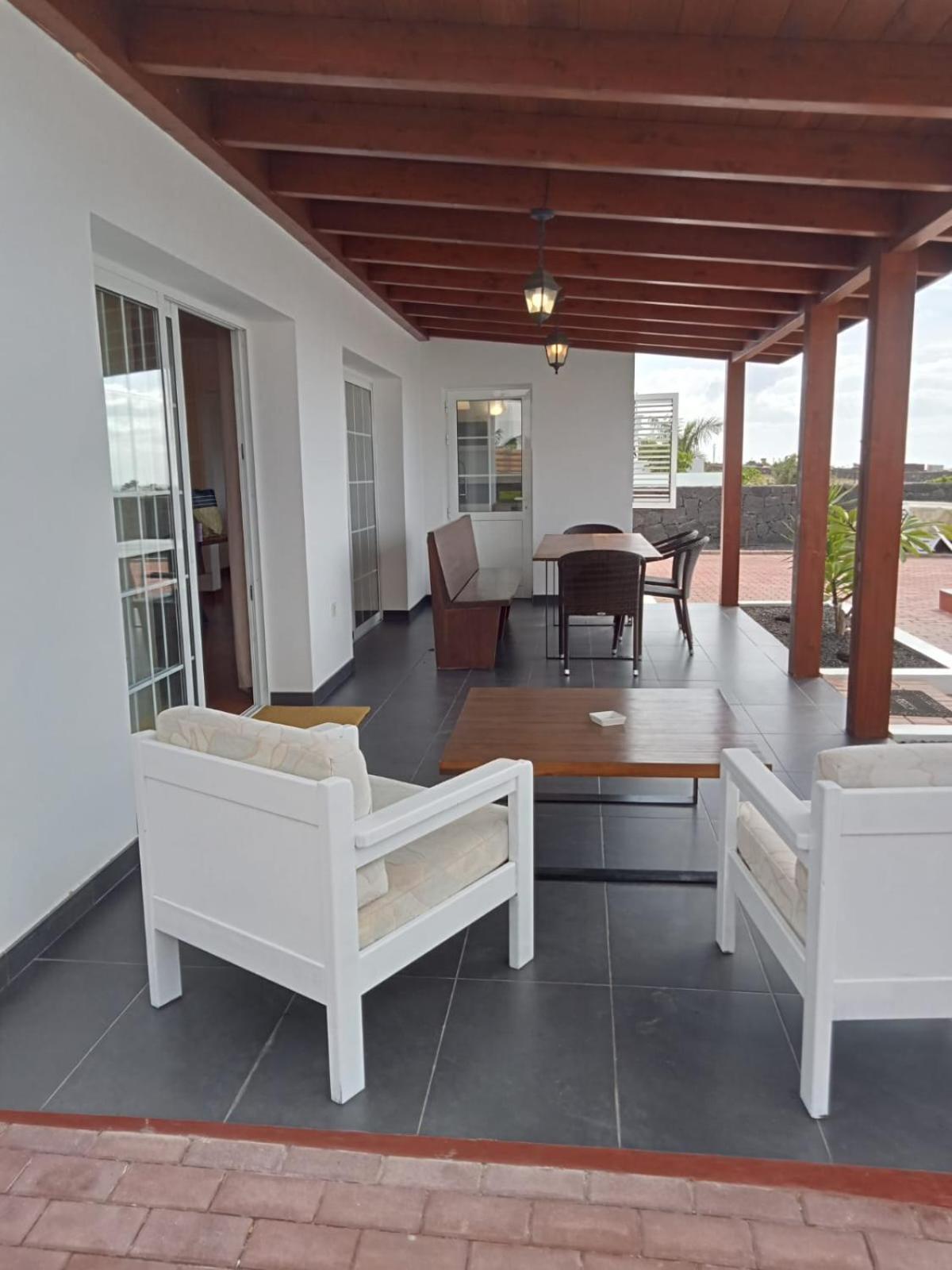 Villa Pol Lanzarote Puerto Calero Kültér fotó